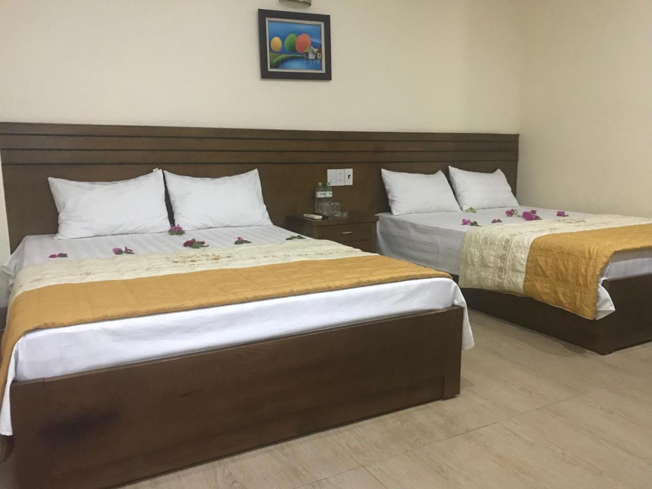 Ha Vy Hotel Cat Ba Island Esterno foto