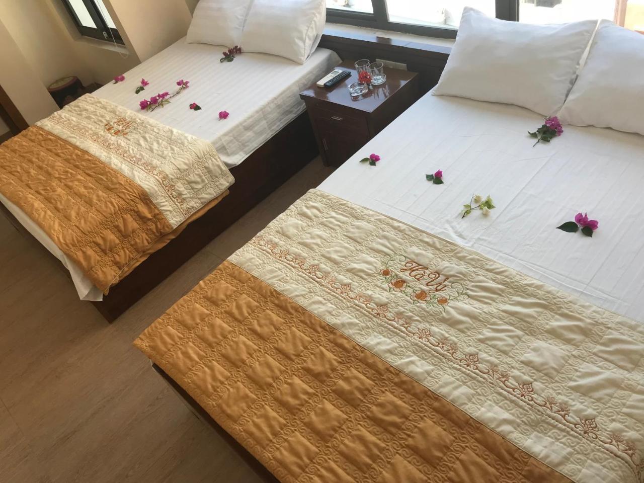 Ha Vy Hotel Cat Ba Island Esterno foto